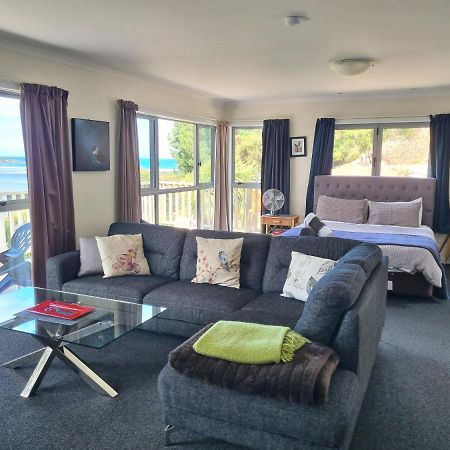 Apartmán Tree House Taieri Mouth Exteriér fotografie